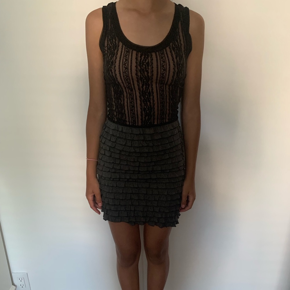 Bodycon dress w/ lace top and grey ruffled bottom